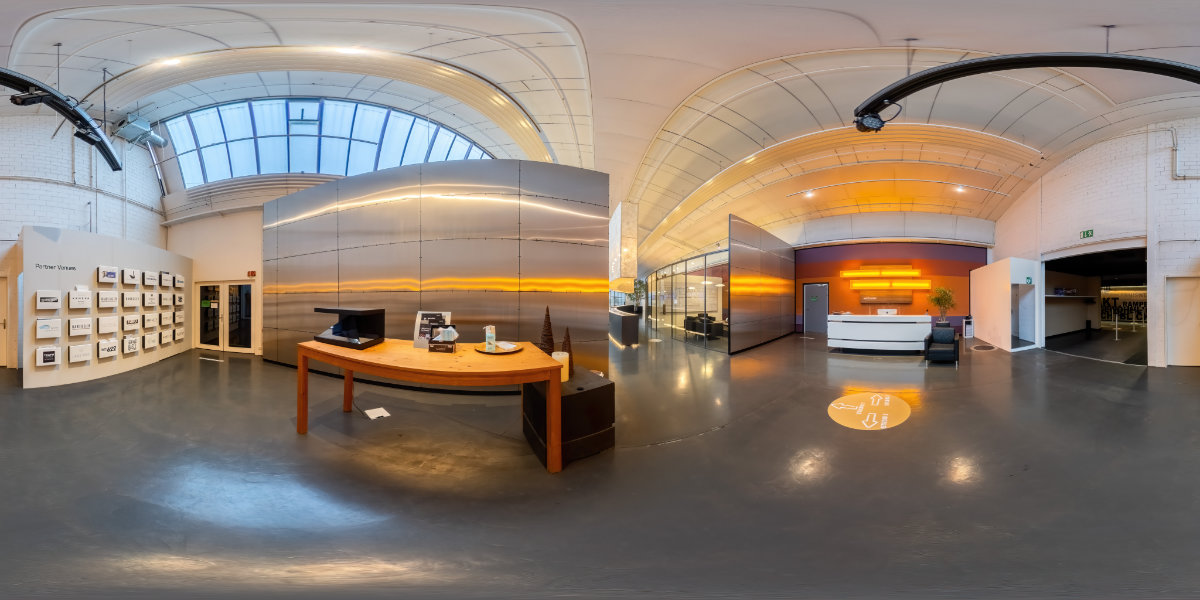 Zimmerauswahl bei einem virtuellen Hotelrundgang